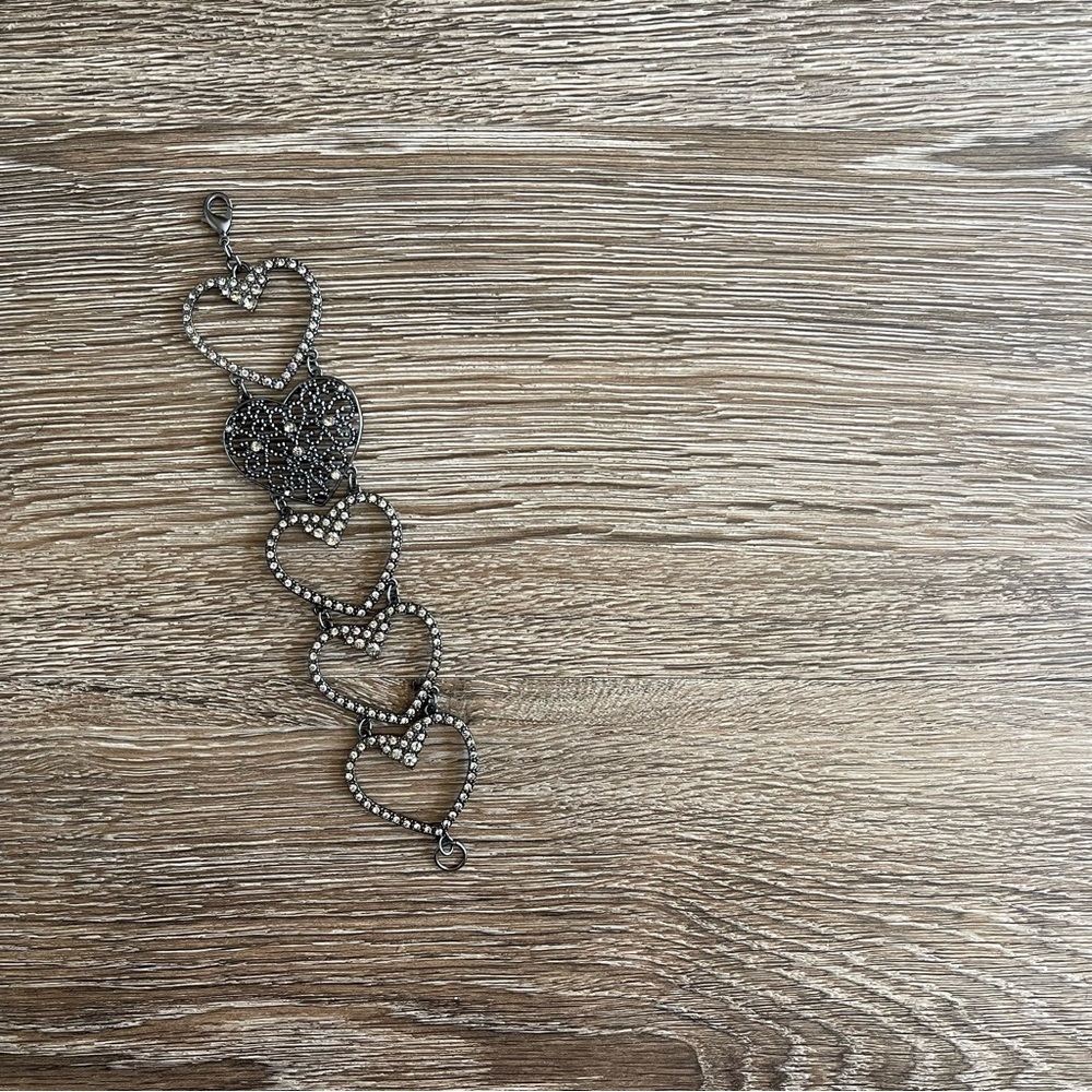 Guess Connected Hearts Bracelet